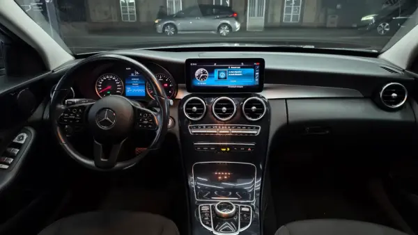 Mercedes-Benz C 180 d Station 9G-TRONIC 12
