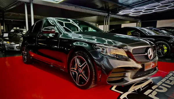 Mercedes-Benz C 300 de AMG Line 8