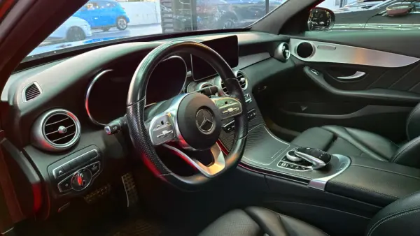 Mercedes-Benz C 300 de AMG Line 22
