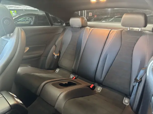 Mercedes-Benz E 220 d AMG Line Aut. 18