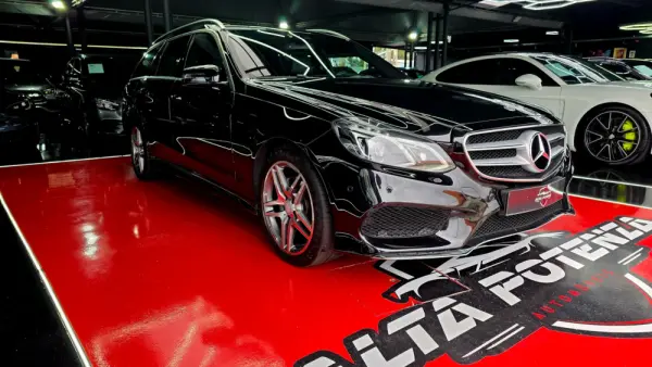 Mercedes-Benz E 300 Outro 2