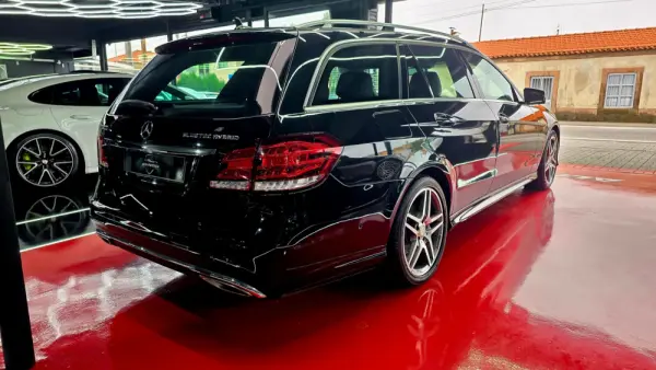 Mercedes-Benz E 300 Outro 6