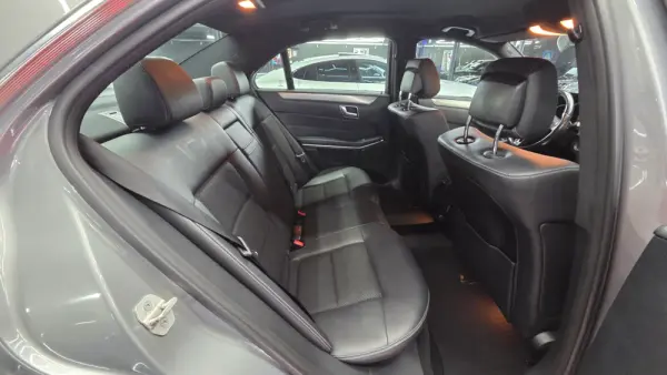 Mercedes-Benz E 300 BlueTEC Hybrid Avantgarde 107g 16