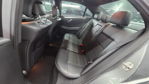 Mercedes-Benz E 300 BlueTEC Hybrid Avantgarde 107g 17