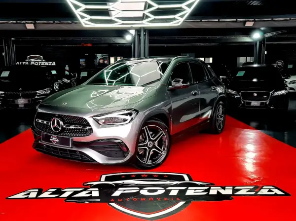 Mercedes-Benz GLA 200 d AMG Line 1