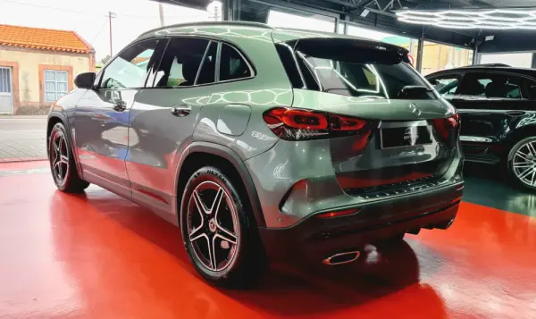 Mercedes-Benz GLA 200 d AMG Line 5