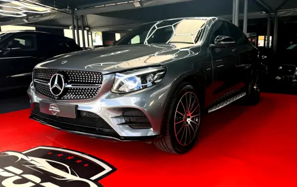Mercedes-Benz GLC 250 d Coupé AMG Line 4-Matic 3