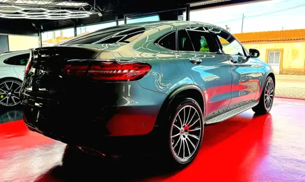 Mercedes-Benz GLC 250 d Coupé AMG Line 4-Matic 8