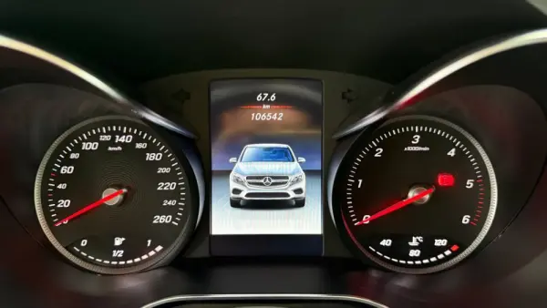 Mercedes-Benz GLC 250 d Coupé AMG Line 4-Matic 19