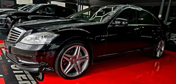 Mercedes-Benz S 350 BlueTEC Longo AMG 9