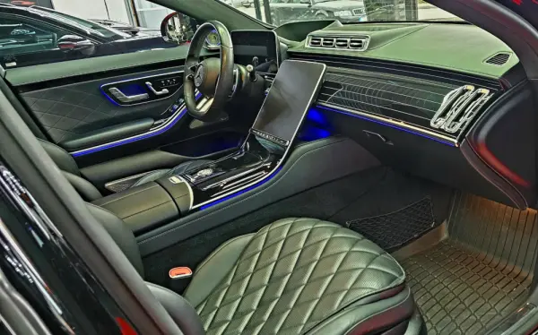 Mercedes-Benz S 400 d Longo 4Matic 17
