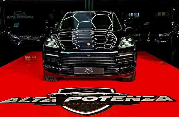 Porsche Cayenne E-Hybrid Platinum Edition 4