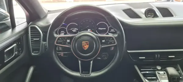 Porsche Cayenne Coupé E-Hybrid 17