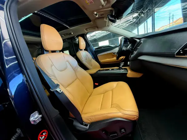 Volvo XC 90 2.0 D5 Inscription AWD 21