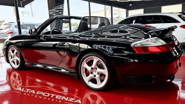 Porsche 911 (996) 4S 8