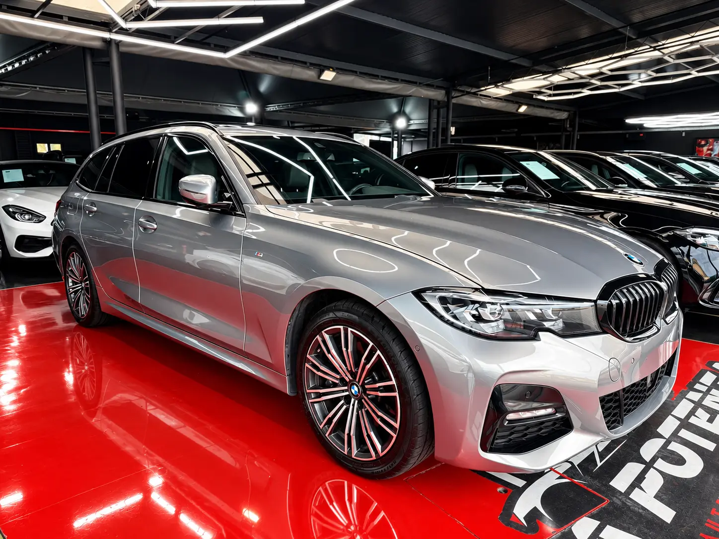 BMW 330 e iPerformance Pack M Shadow 3
