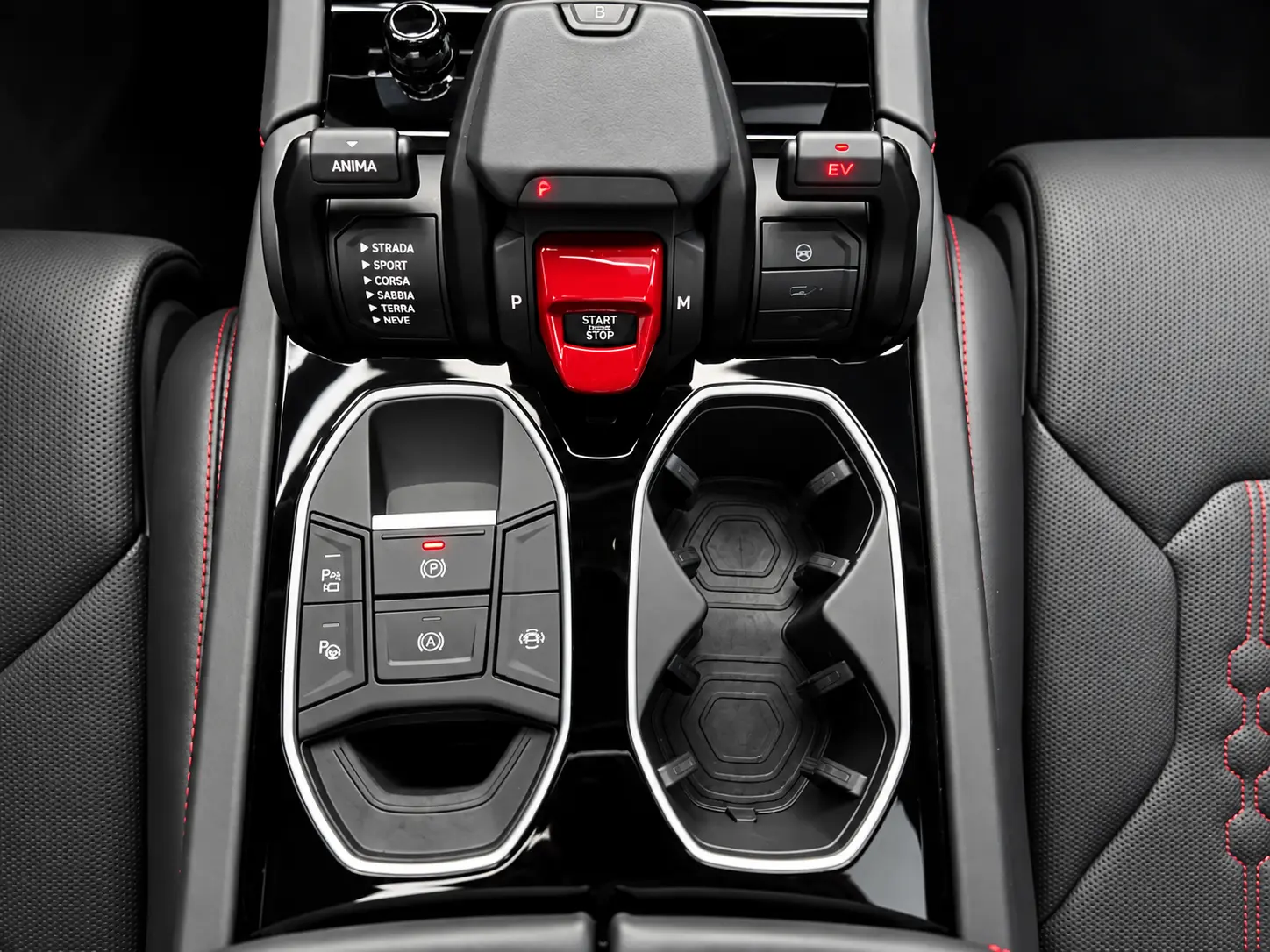 Lamborghini Urus 4.0 V8 SE 21
