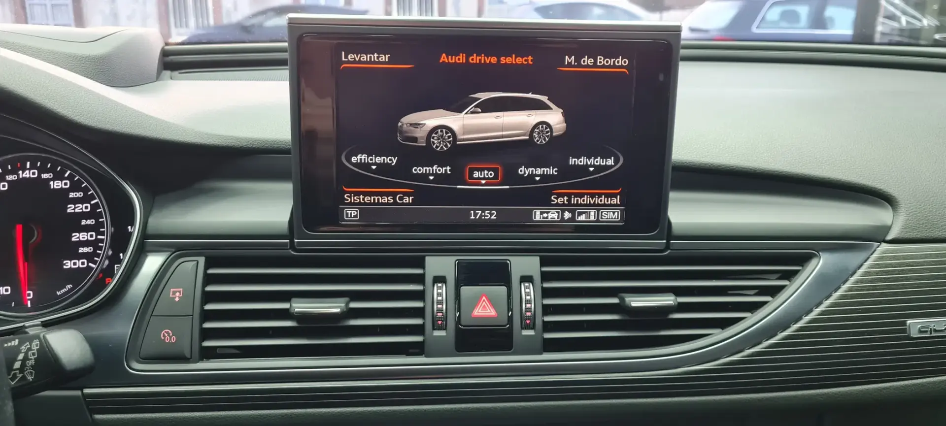 Audi A6 Avant 3.0 TDi V6 quattro B.Line Spo. S tronic C.Diesel 30