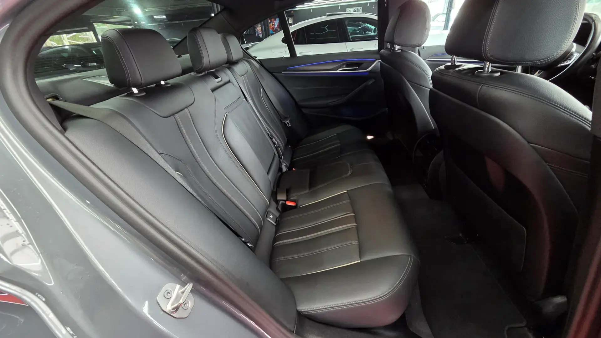 BMW 520 d Pack M Auto 20