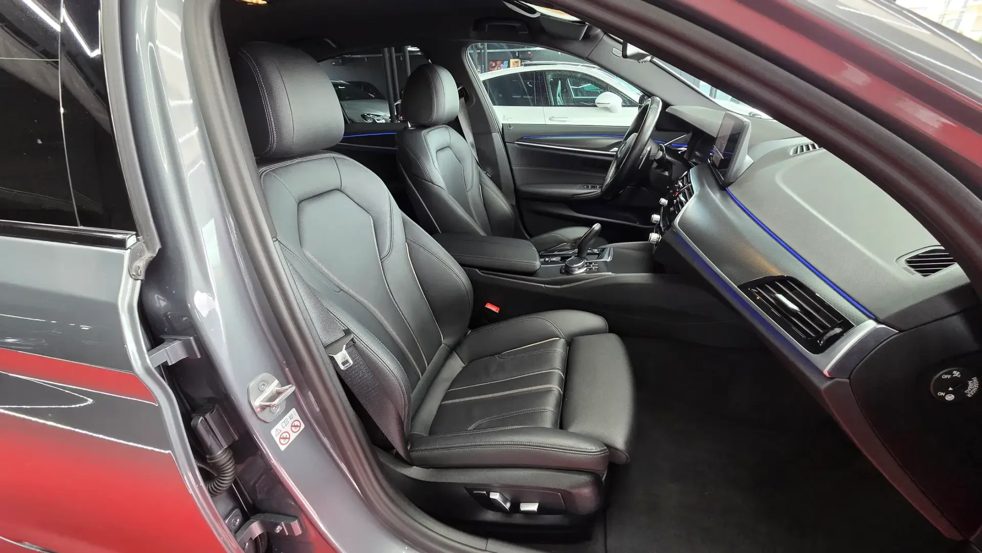 BMW 520 d Pack M Auto 22