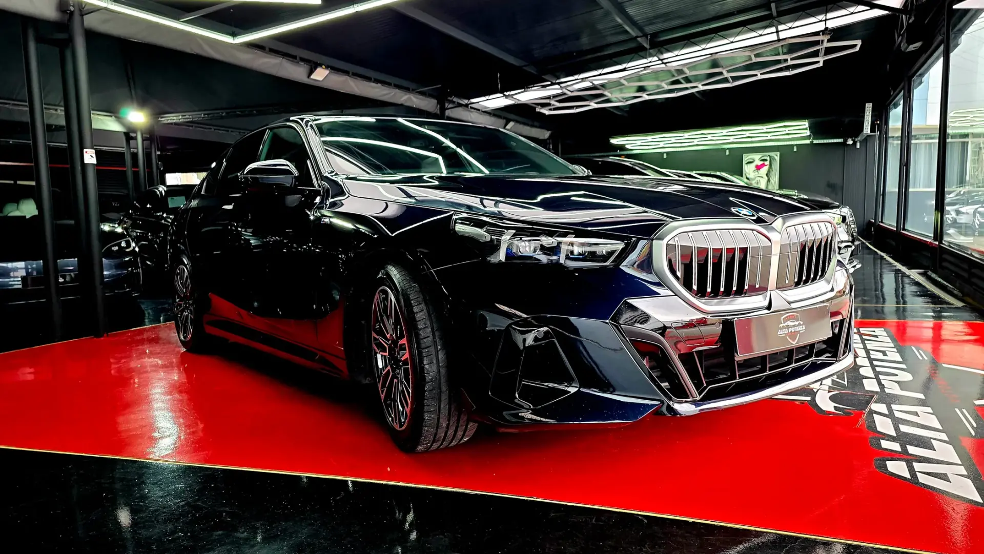 BMW 520 d Pack M Auto 2