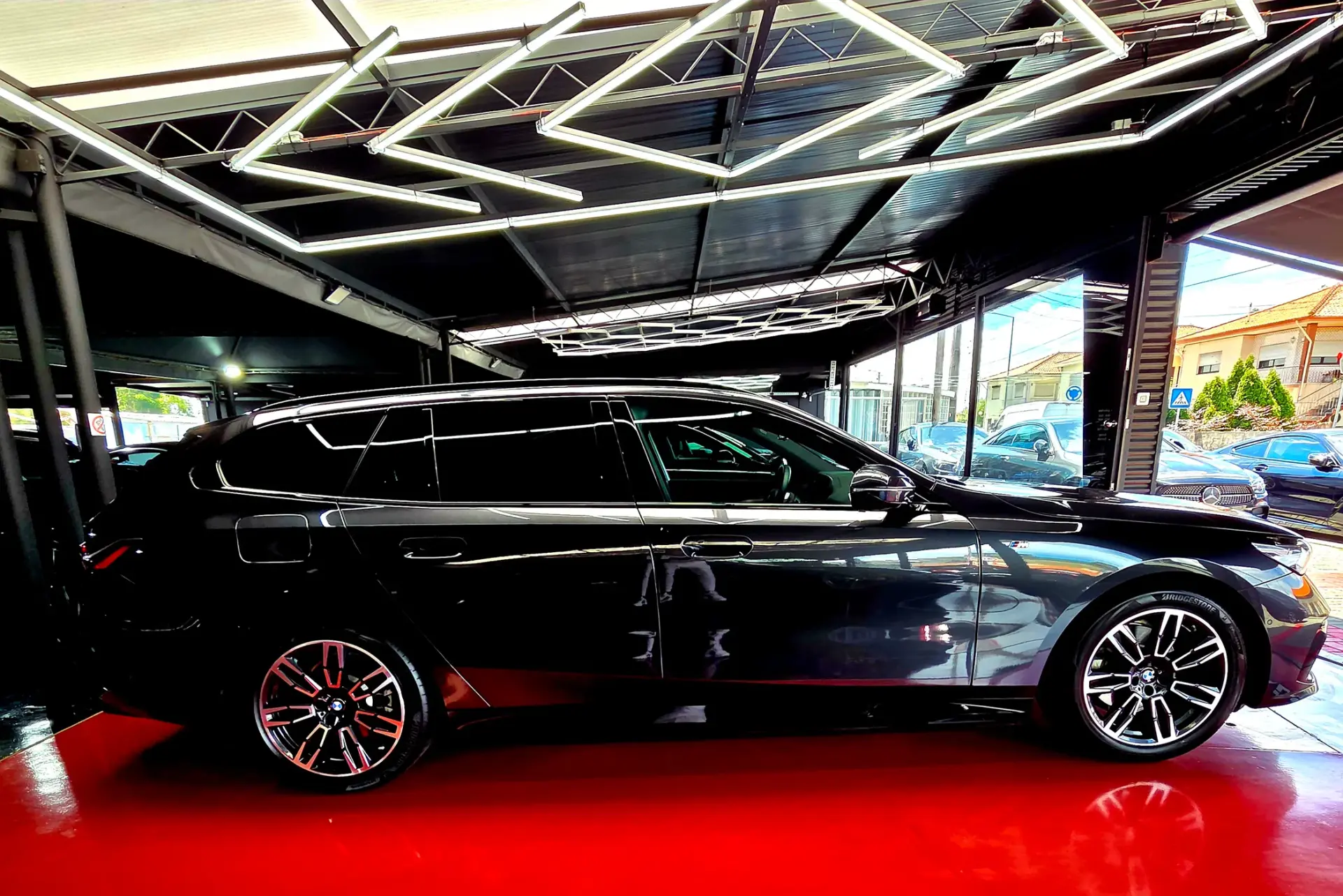 BMW 530 e Pack Desportivo M 5