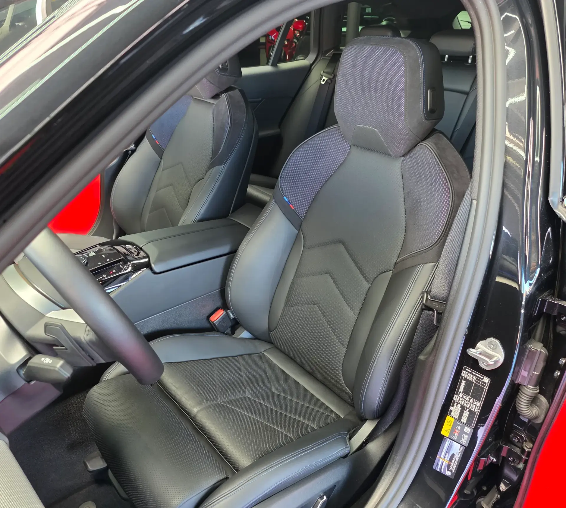 BMW 530 e Pack Desportivo M 18