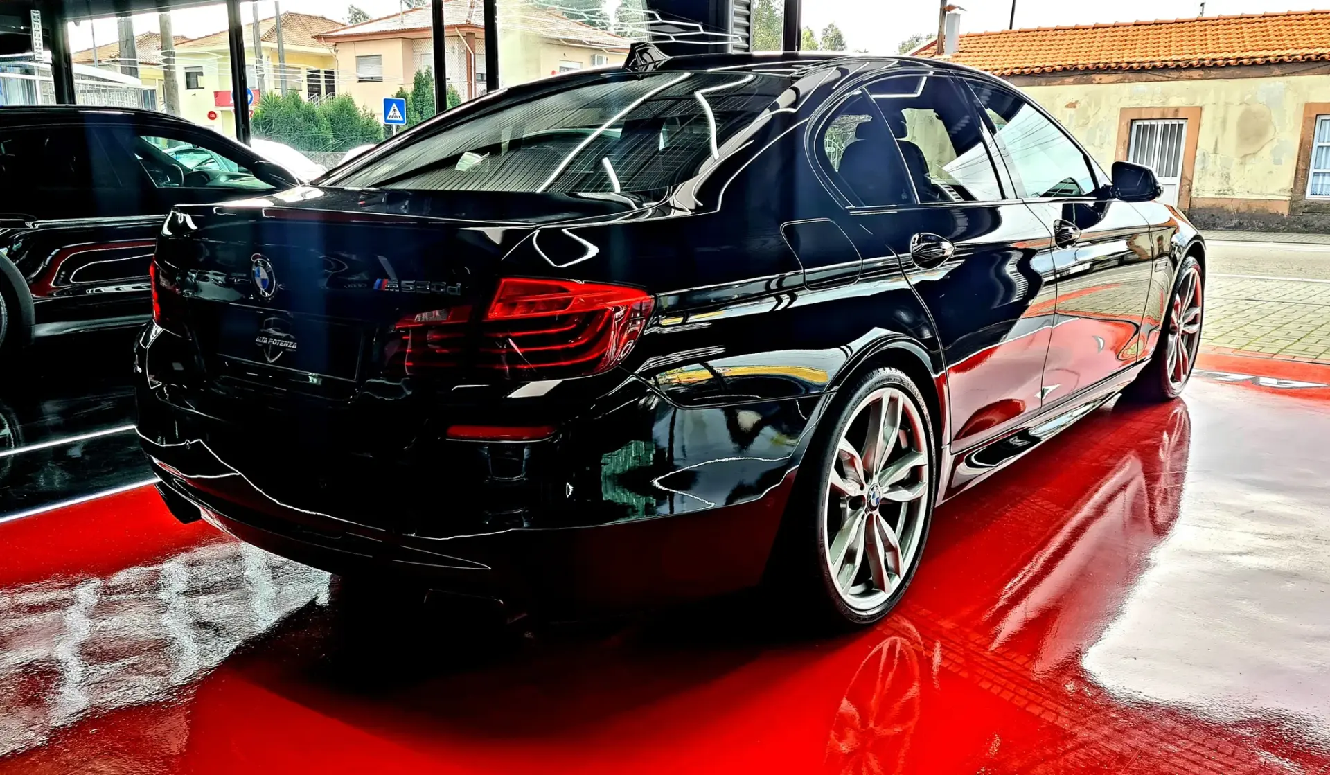 BMW M550d xDrive Auto 7