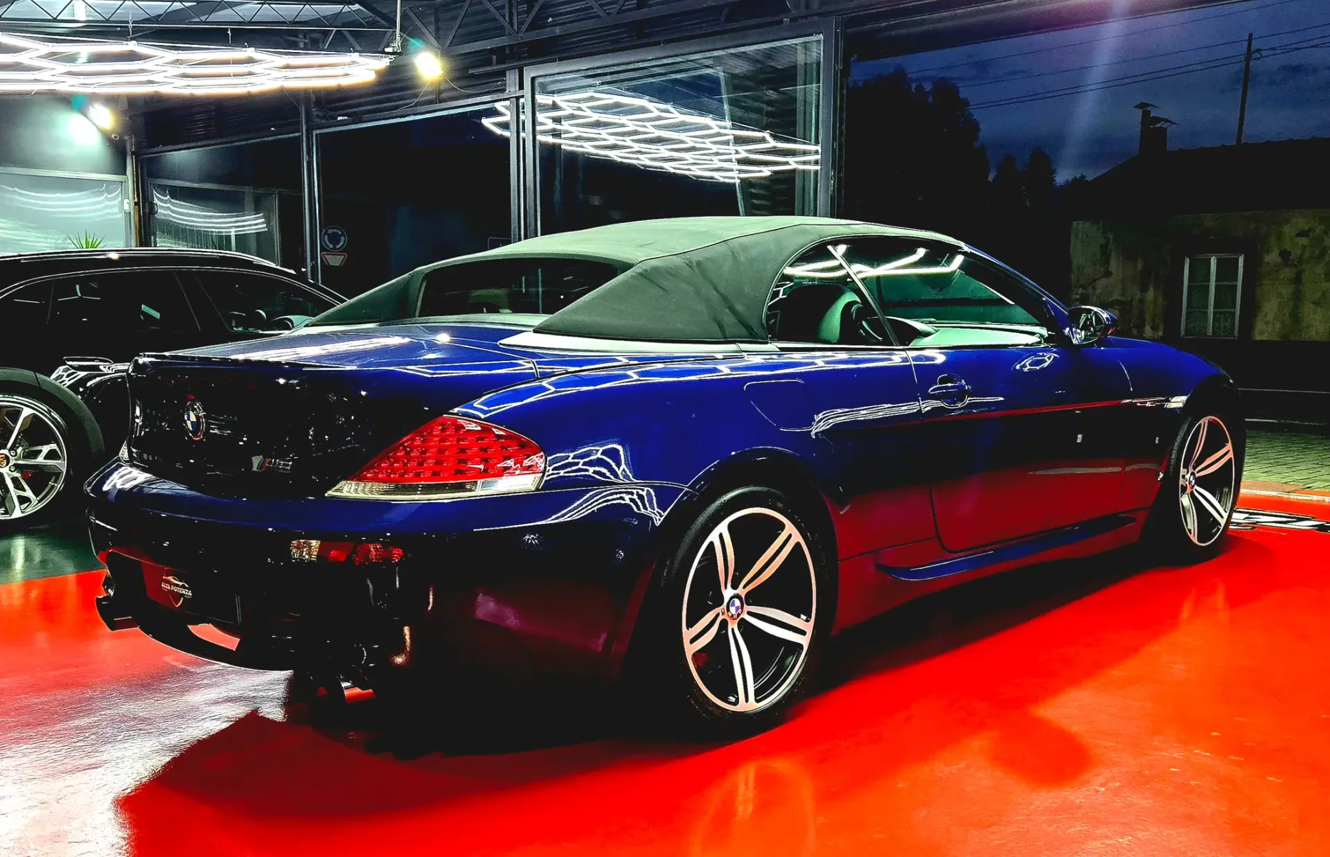 BMW M6 V10 8