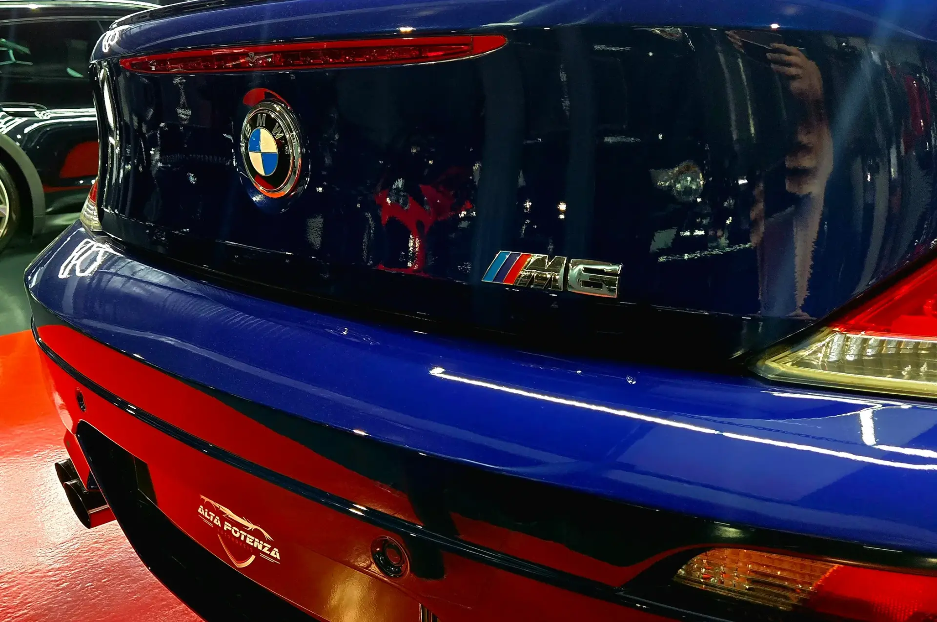 BMW M6 V10 10