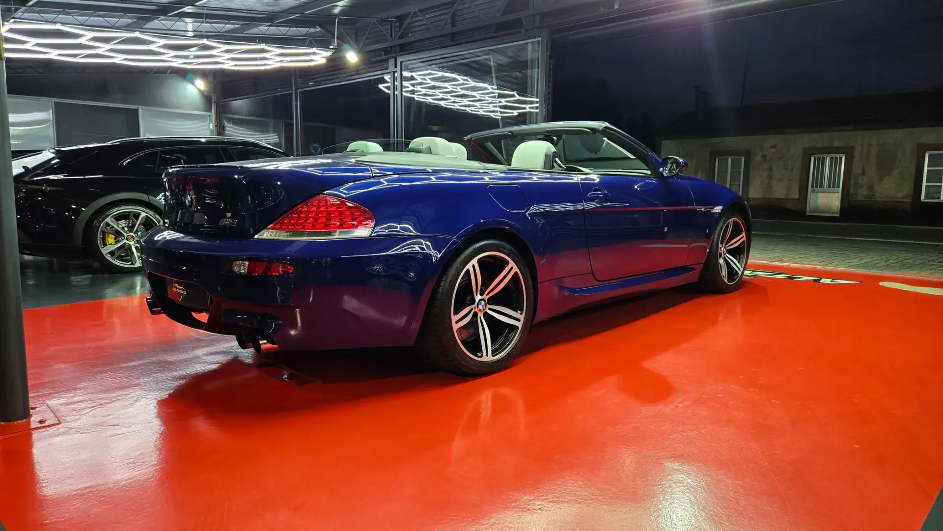BMW M6 V10 21