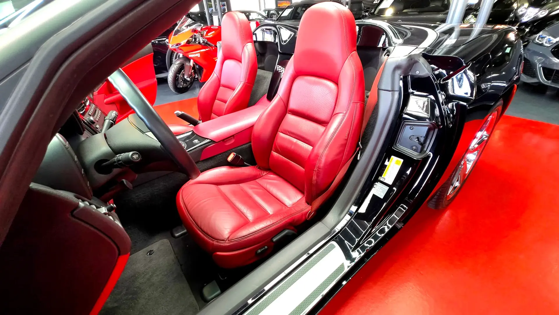 Chevrolet Corvette 6.2 V8 Grand Sport 18