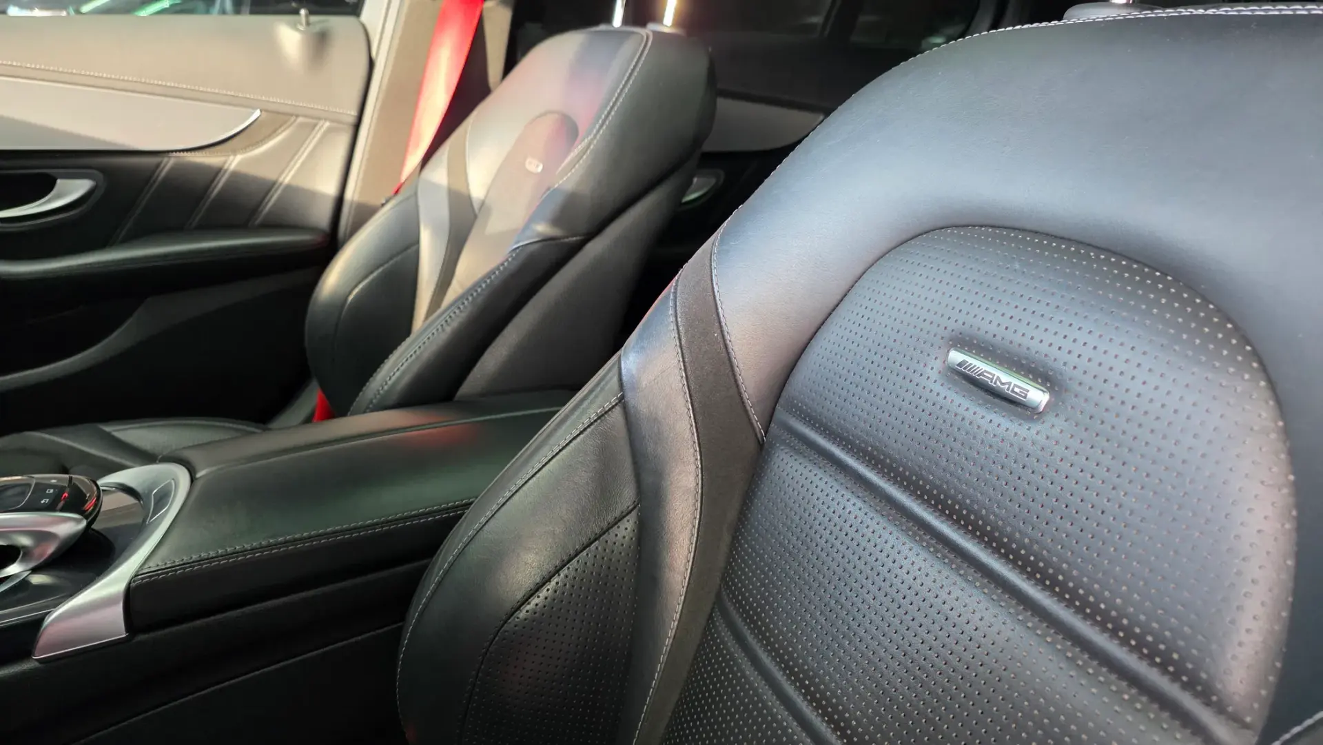 Mercedes-Benz C 63 AMG Station Speedshift MCT 9G 8