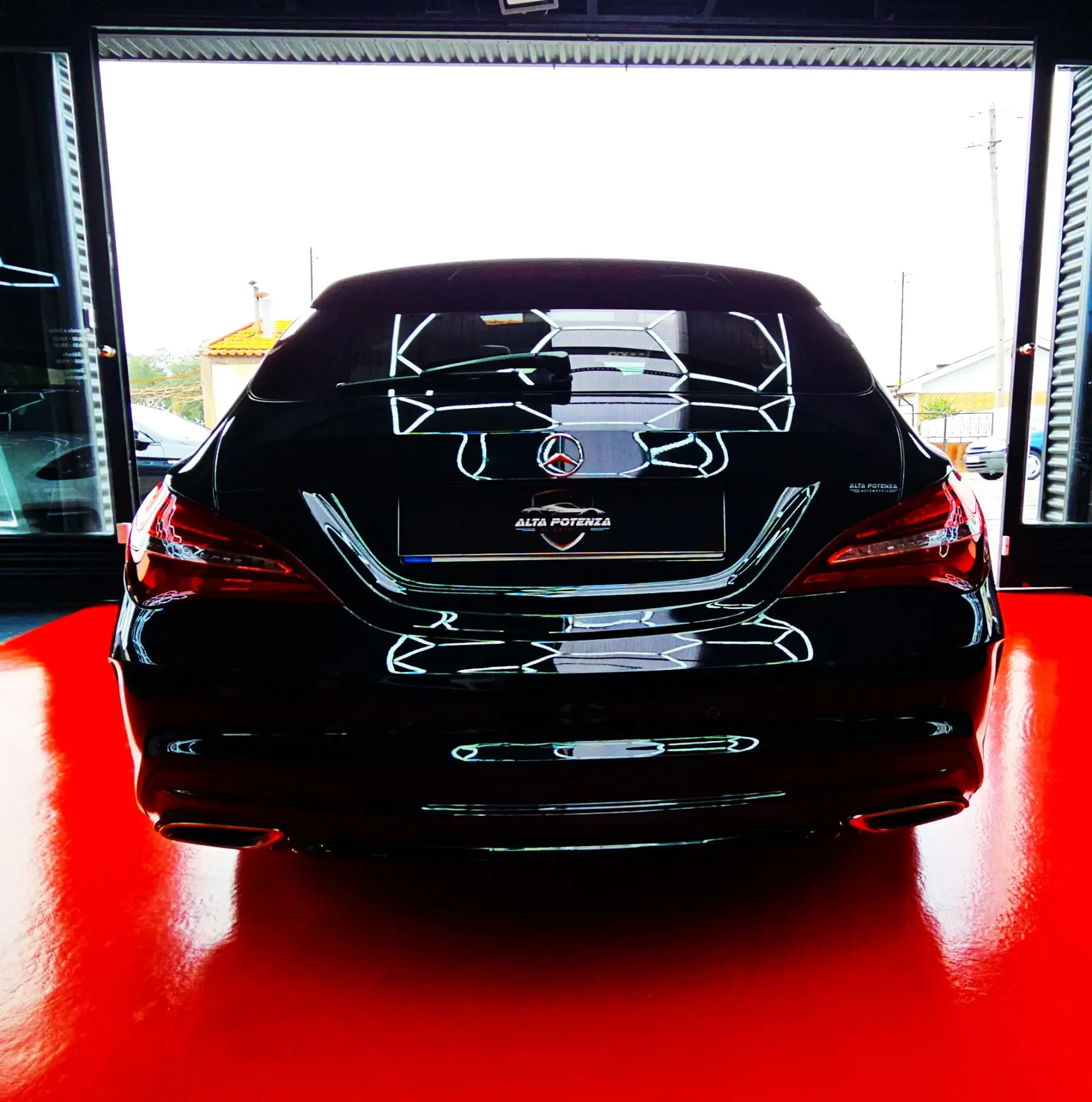 Mercedes-Benz CLA 220 d Shooting Brake AMG Line Aut. 8