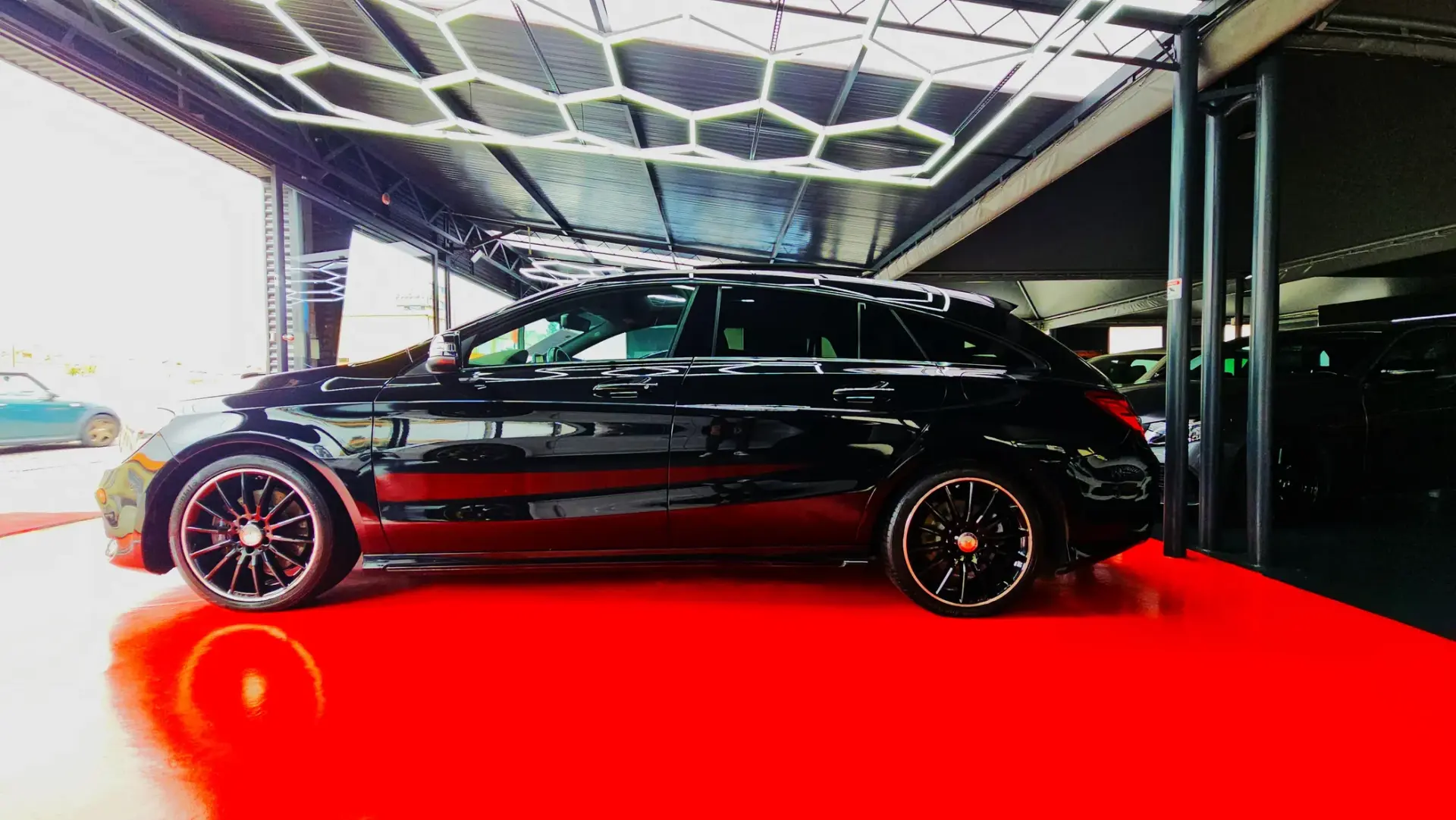 Mercedes-Benz CLA 220 d Shooting Brake AMG Line Aut. 7