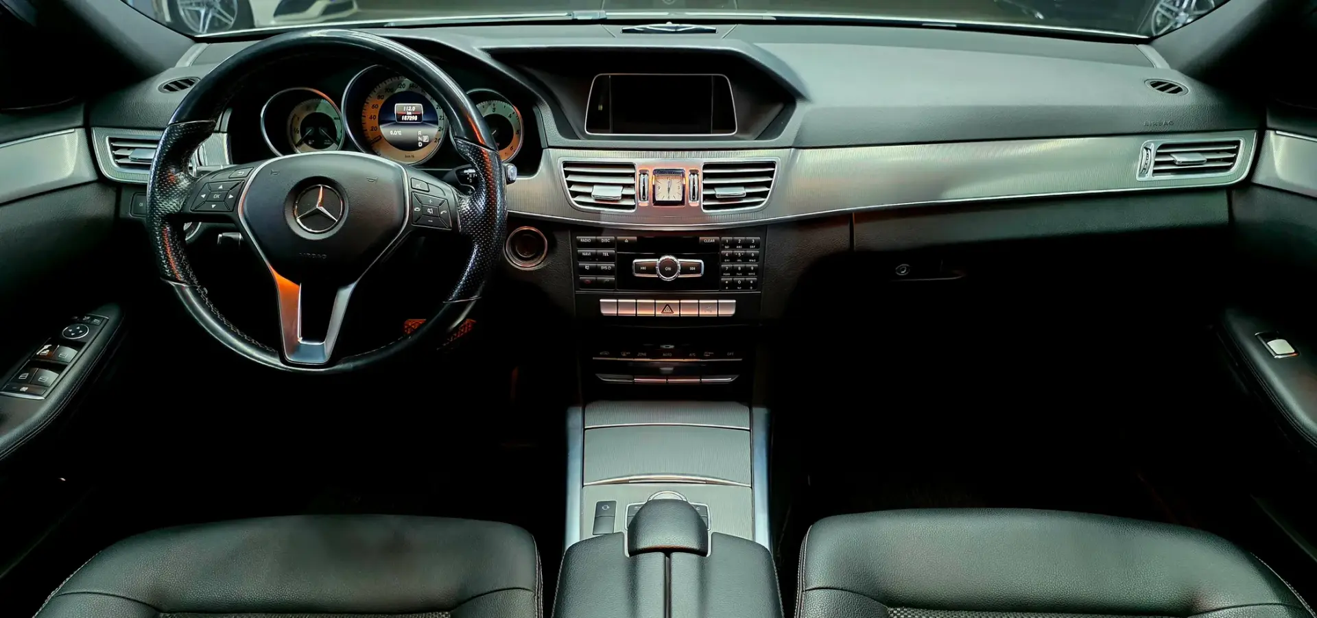 Mercedes-Benz E 300 BlueTEC Hybrid Avantgarde 107g 18