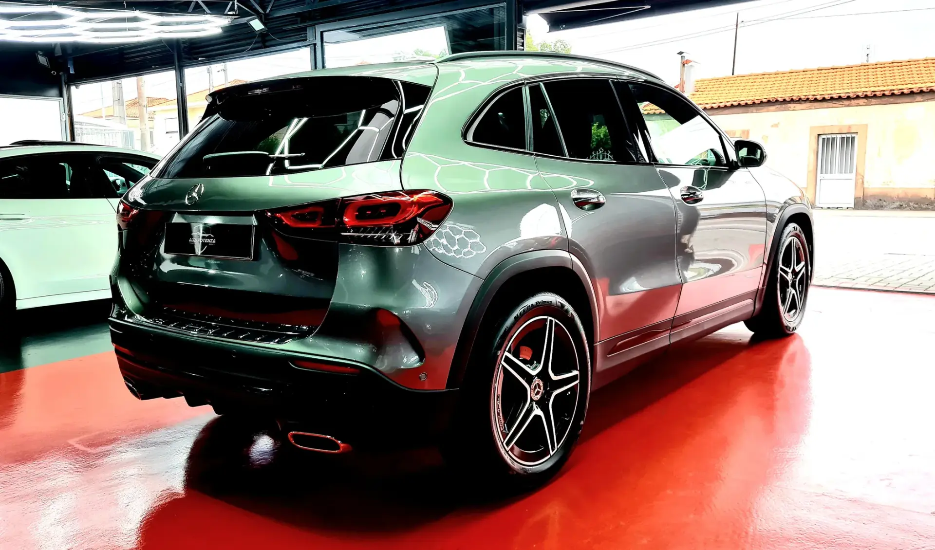 Mercedes-Benz GLA 200 d AMG Line 7