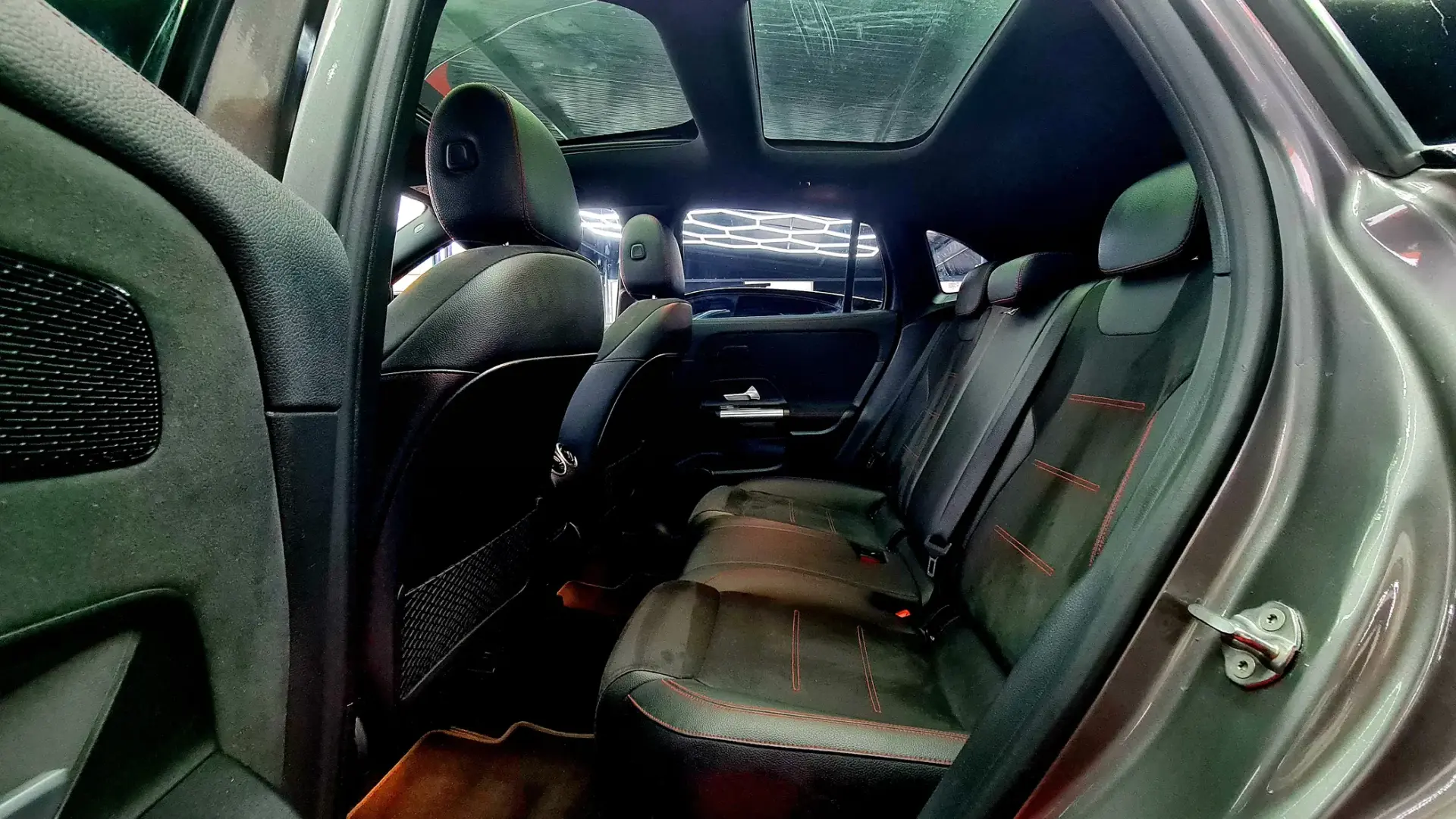 Mercedes-Benz GLA 200 d AMG Line 19