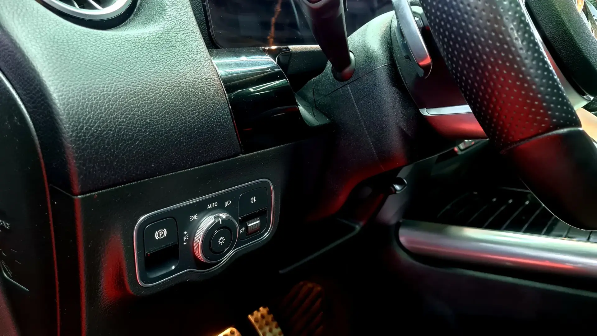 Mercedes-Benz GLA 200 d AMG Line 25