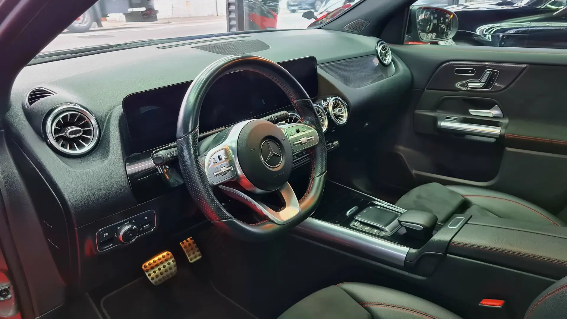 Mercedes-Benz GLA 200 d AMG Line 26