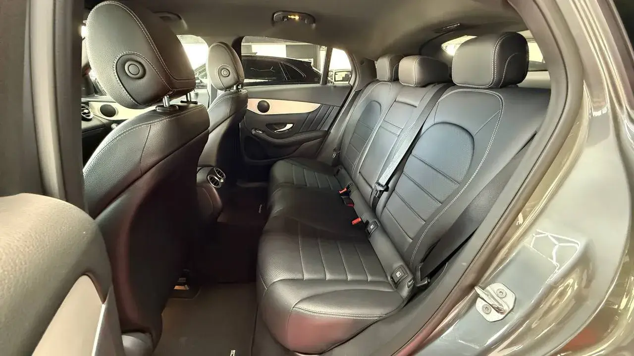 Mercedes-Benz GLC 250 d Coupé AMG Line 4-Matic 20