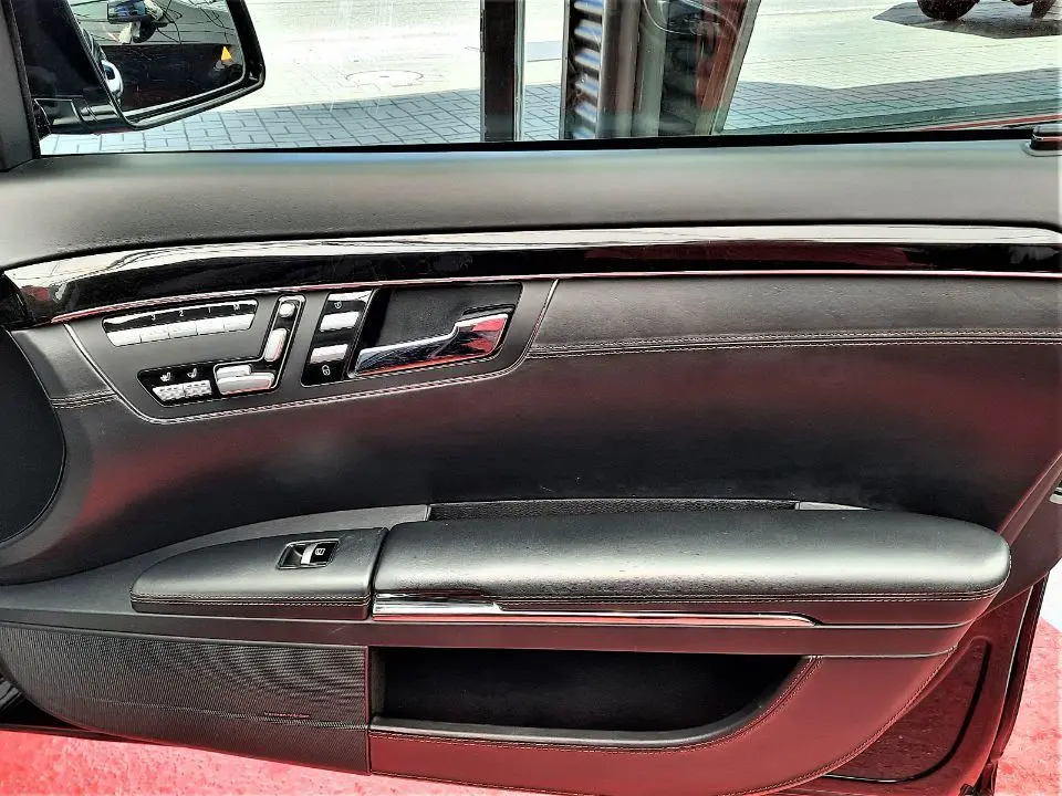Mercedes-Benz S 350 BlueTEC Longo AMG 27