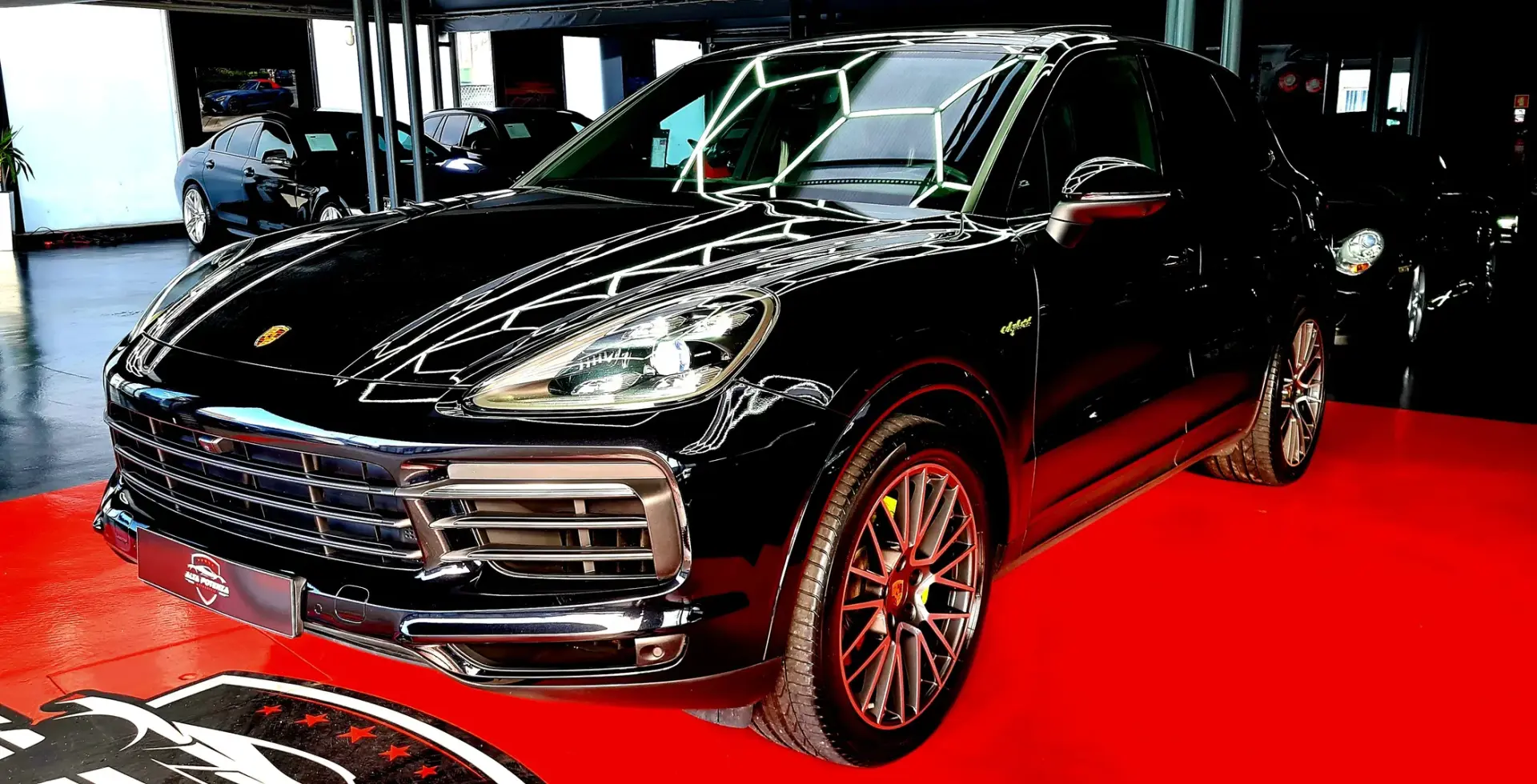 Porsche Cayenne E-Hybrid Platinum Edition 1