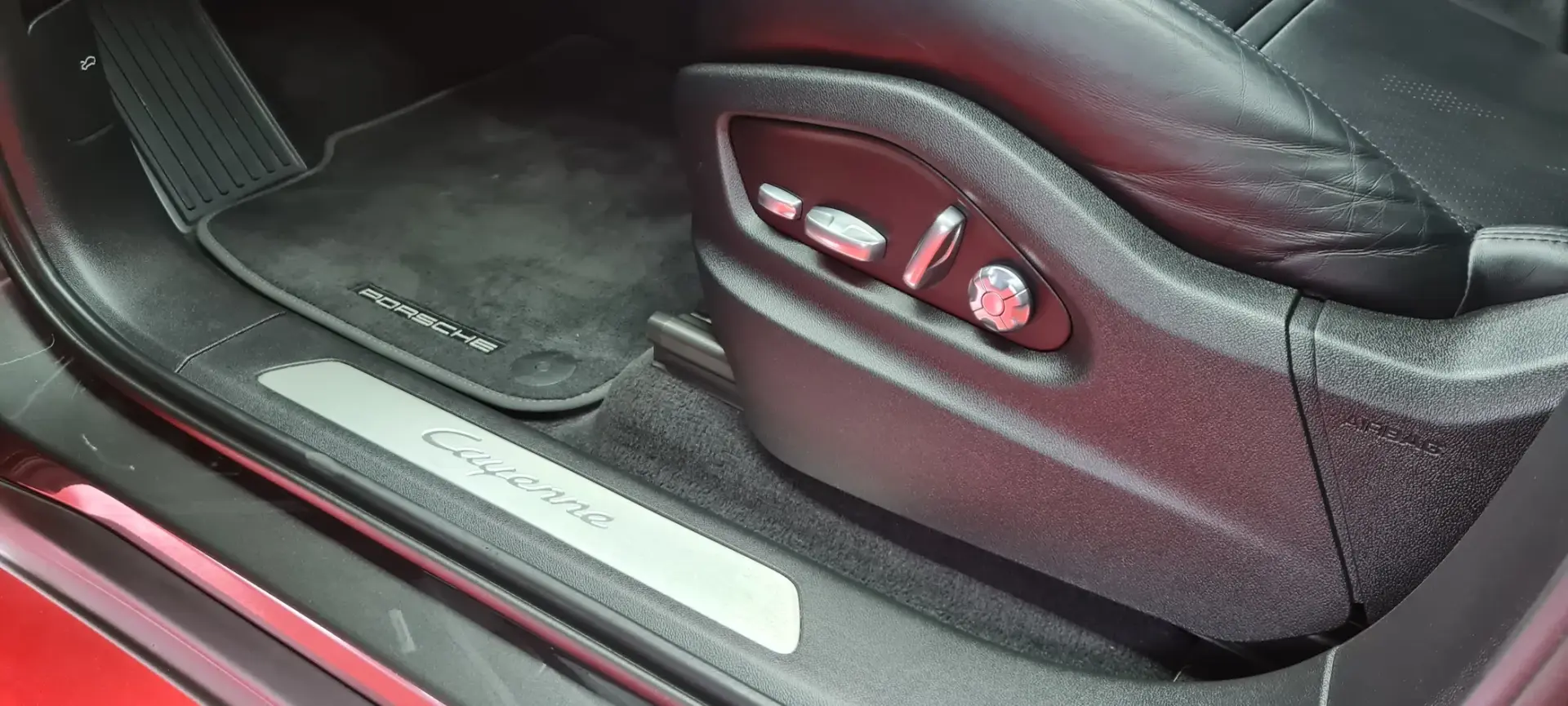 Porsche Cayenne Coupé E-Hybrid 10
