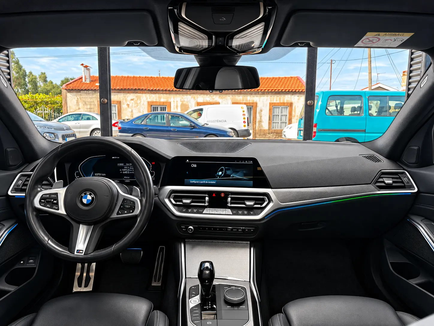 BMW 330 e iPerformance Pack M Shadow 15