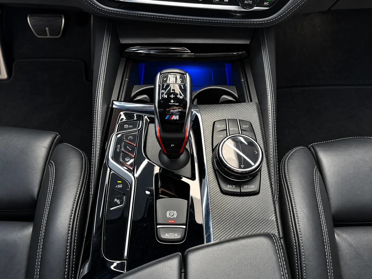 BMW M5 Standard 19