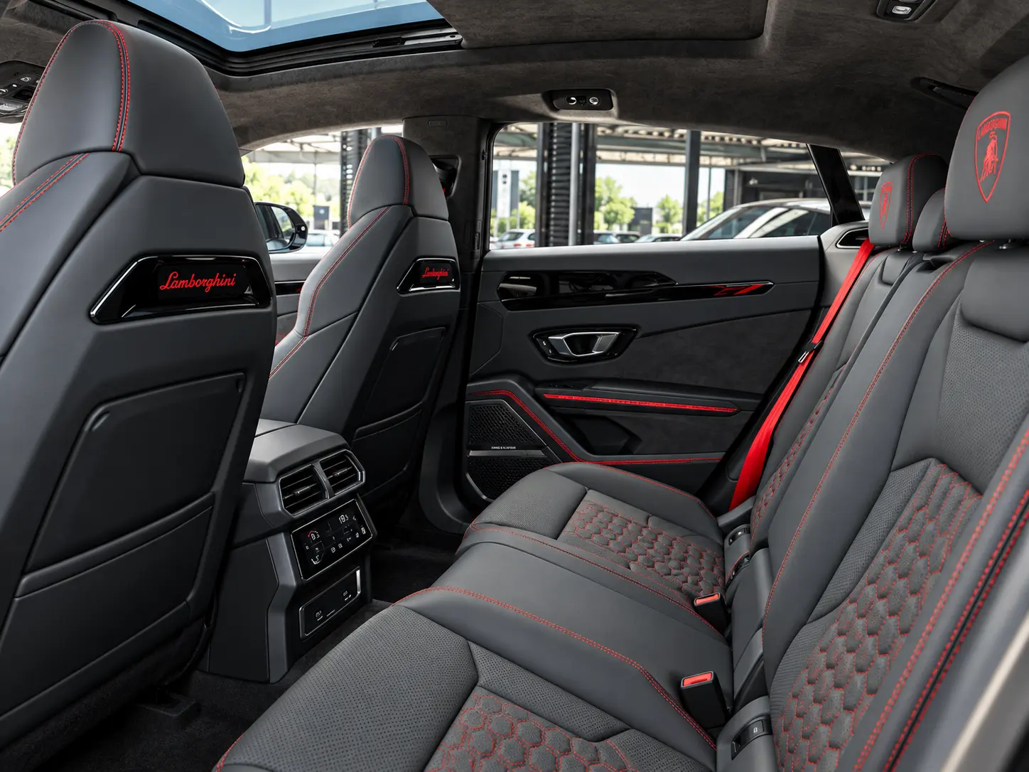 Lamborghini Urus 4.0 V8 SE 19