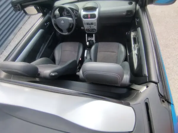 Opel Tigra TwinTop 1.4 8