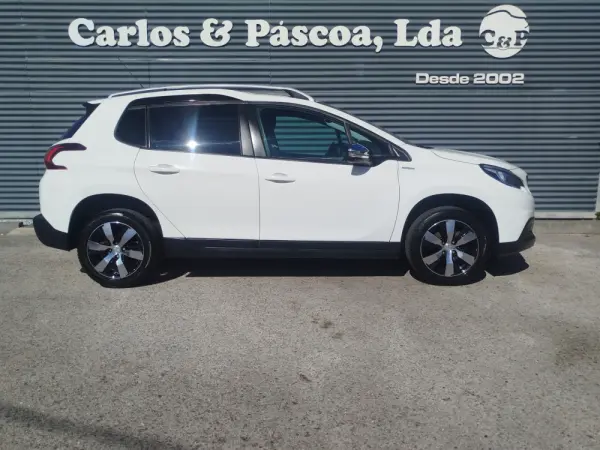 Peugeot 2008 1.2 PureTech Style 2
