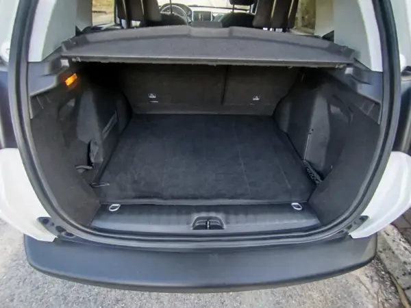 Peugeot 2008 1.2 PureTech Style 8